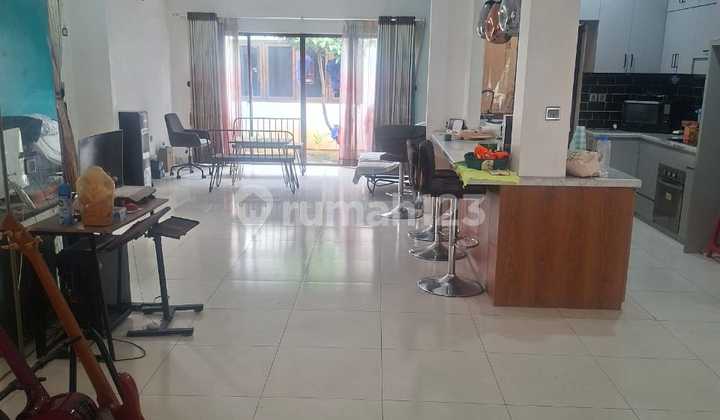 MURAH BAGUS TERAWAT !! Rumah Cluster Cassia Jakarta Garden City 