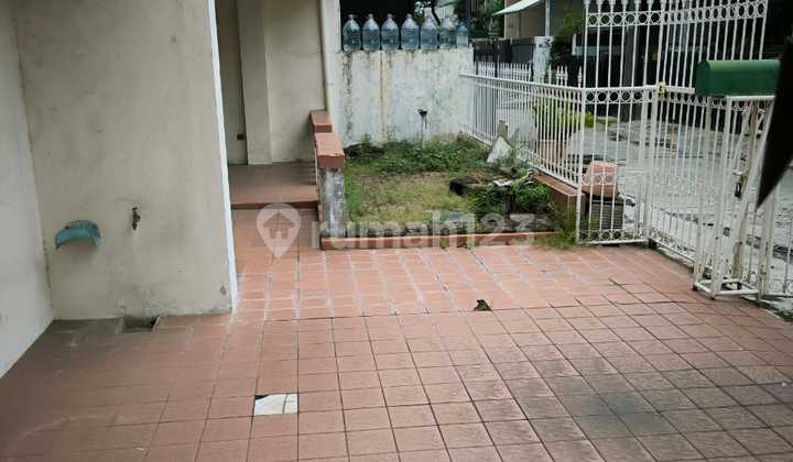Inexpensive Unique Numbered House Ready for Rebuild on Jalan Kelapa Kopyor Timur, Kelapa Gading 2