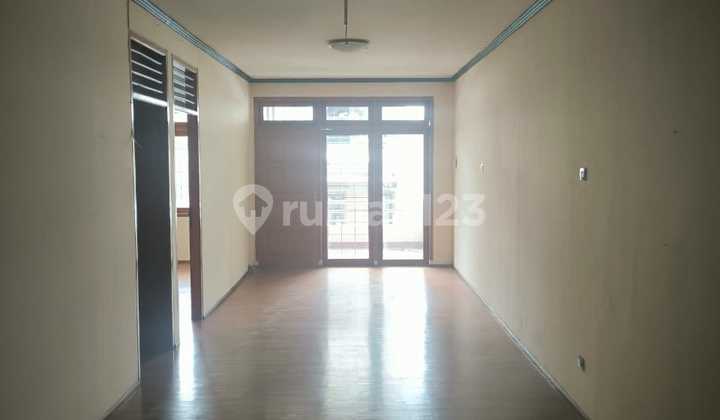 Affordable 2-Story Old House, Suitable for Total Renovation, East Kelapa Kopyor Street. 2