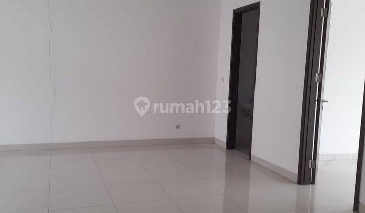 Rumah di Palm spring JGC 2 Lantai Bagus hadap Utara 2