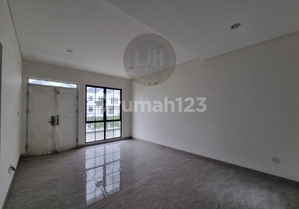 For Sale Lavon 2 House, Margonite Cluster, Cikupa, Tangerang 2