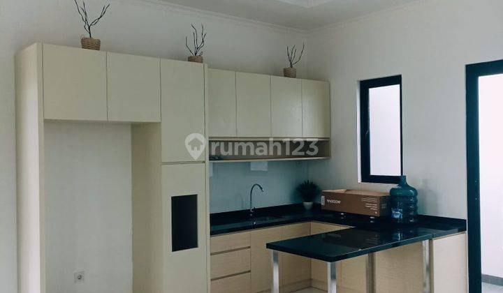 Dijual Rumah Mandiri 3 Lantai Modern Design Assana Vanya Park 2