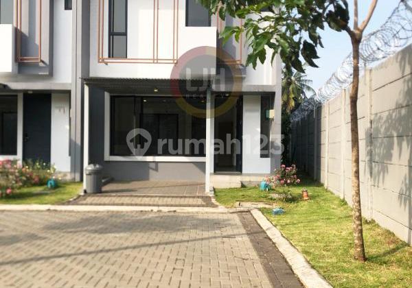 For Sale Yuticha BSD City Corner House For Sale Yuticha BSD City Corner House