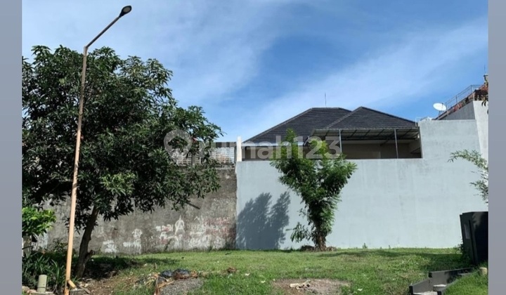 2 jejer Tanah Kavling Graha Family blok C - Surabaya Barat  