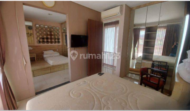 Disewakan Rumah Ada Kolam Renang Citraland Surabaya Full Furnished Vinotti Living, Melandas dekat Pakuwon Mall  2