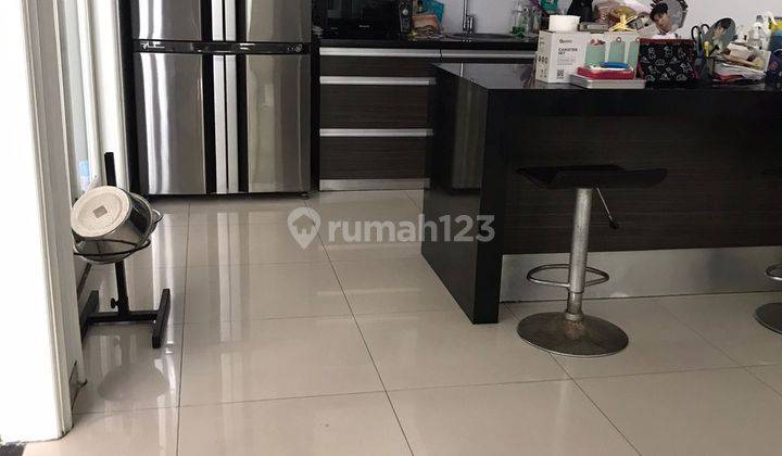 Rumah Citraland TerDEPAN Luas 550 m2 Row Jalan KEMBAR Dekat G-Walk  2