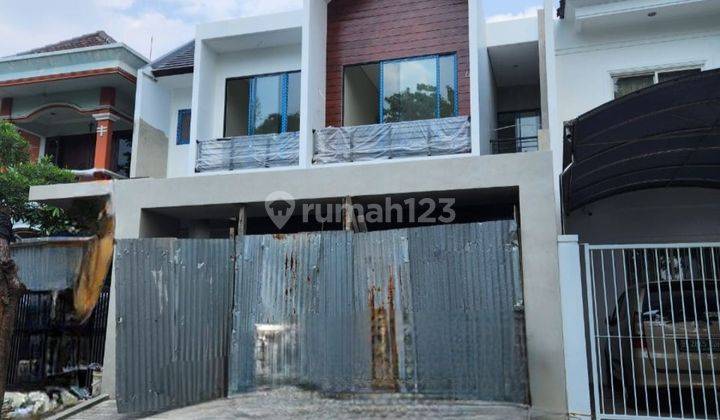 Rumah Baru Graha Family Surabaya NEW Scandinavian 4+1 K.Tidur 1