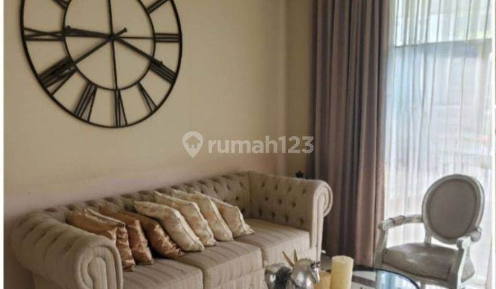 Rumah Royal Residence Jalan DOUBLE Kembar SEMI Furnished Modern Garasi Carport 3 Mobil LUAS 1