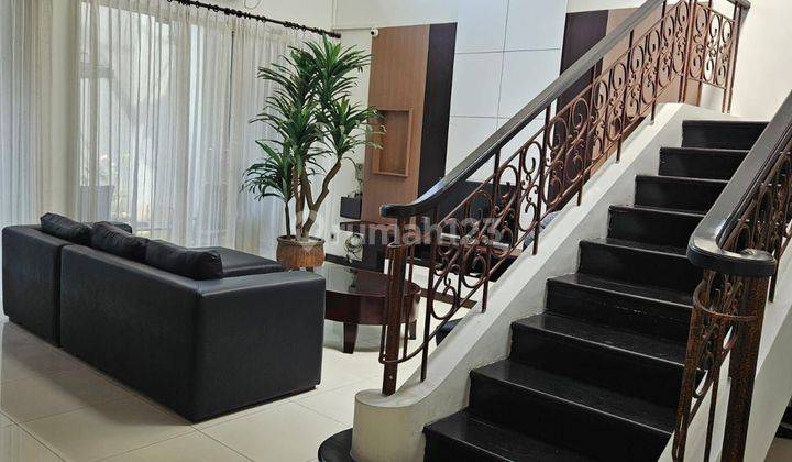 Rumah di Raffles Garden Citraland Surabaya  FULL FURNISHED Vinoti Living 2