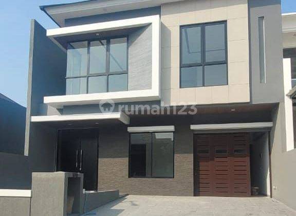 Rumah Baru Woodland Citraland Surabaya Jumbo Granite Tile Garasi Carport 3 Mobil 2