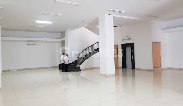 For Sale 800 M2 Gedung Raya Jemursari East Surabaya - Brand New 3-Story Building Facing Zero Main Road Bonus Lift Unit, AC Unit, Lights, Spacious Car Parking Commercial Area 2