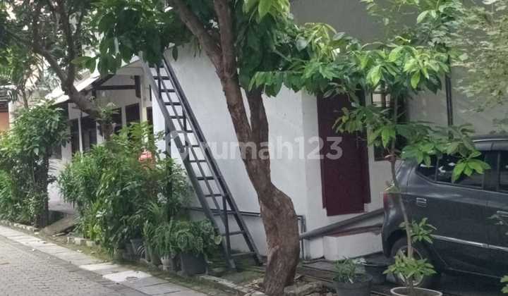 Cheap Wide 176 M2 For Sale Boarding House in South Surabaya at Karah Indah Housing - Jambangan Subdistrict - 12 Bedrooms - 2 Floors Strategic Hook Near Gunungsari, Ketintang, Raya A.yani 2