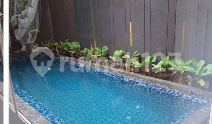 New Private Pool Rumah Graha Family Surabaya Full Furnish Desain Interior Dekat Pakuwon Indah, Citraland, Royal Residence, Dian Istana 1