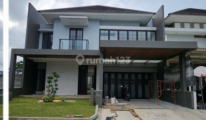 Dijual Rumah Royal Residence Richmond Wiyung Surabaya - Luas 240 M2 Garasi Carport 4 Mobil Dekat Pakuwon Mall 1