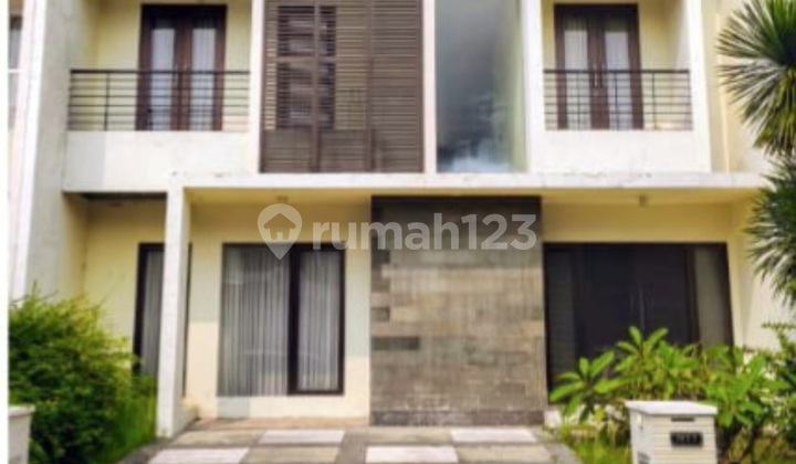 Dijual Rumah Pakuwon Indah The Mansion Surabaya Spesial 4+1 Kamar Tidur Dekat Sma Petra 1, Pakuwon Mall, Graha Family Dijual Rumah Pakuwon Indah The Mansion Surabaya Spesial 4+1 Kamar Tidur Dekat Sma Petra 1, Pakuwon Mall, Graha Family