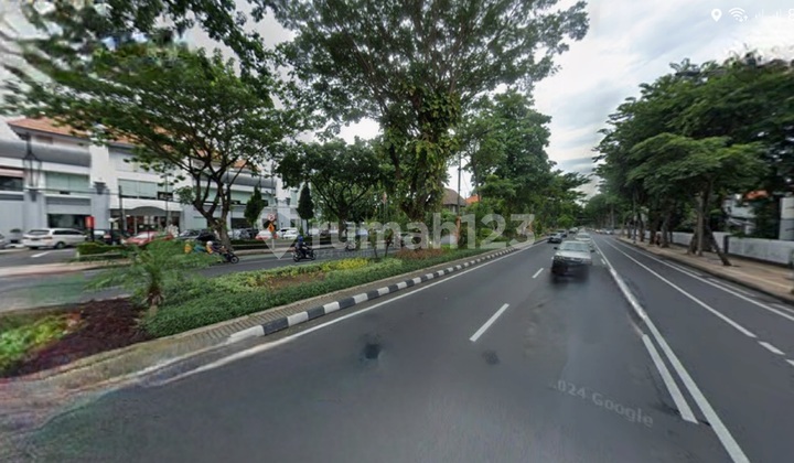 Disewakan Rumah Komersial Surabaya Pusat di Jalan Raya Darmo - Dr. Soetomo - Tegalsari - Hadap Nol Jalan Raya Kembar - Tidak Cagar Budaya - Parkiran Masuk 20 Mobil Luas - Surat SHM - Dekat Mc Donald Raya Darmo, Kantor Wismilak 2