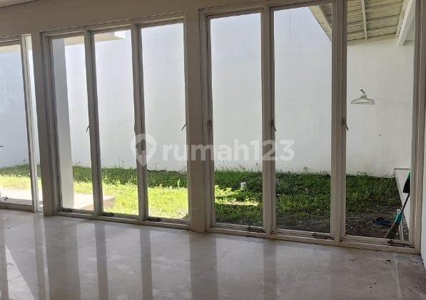 Dijual Rumah Royal Residence Richmond - Modern 2 Lantai Dekat Citraland, Dian Istana, Graha Family, Pakuwon Indah , Supermall, Ptc, Pakuwon Mall