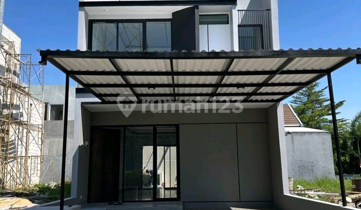 Murah Rp.2 Milyar-an Rumah Dijual The Greenlake Citraland Surabaya Dekat Pakuwon Indah, Royal Residence, Dian Istana, Wisata Bukit Mas