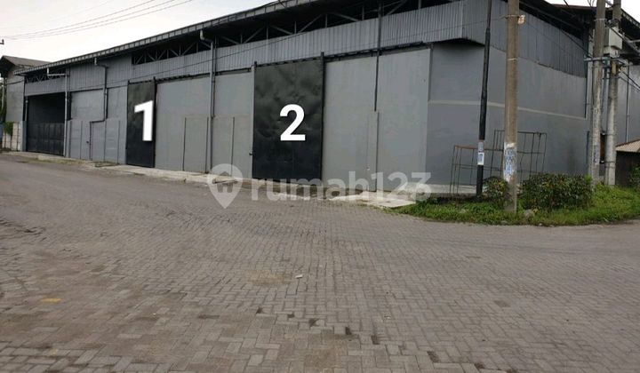 Dijual 2 Jejer Unit Gudang Osowilangun Permai - Tambak Osowilangun - Benowo - Surabaya Barat - Akses Truk Kontainer - Dekat Pelabuhan Teluk Lamong, Margomulyo, Tol Raya Tandes, Kalianak, Greges 