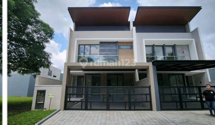 Dijual Rumah Baru Citraland Surabaya Barat Area Di Perumahan Graha Natura By Intiland Graha Family,strategis 5 Menit Ke Gwalk, Pakuwon Mall, Ptc, Supermall 1