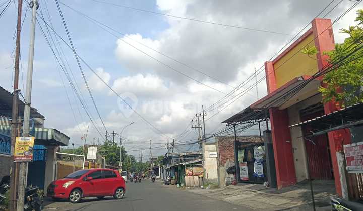 2 Billion For Sale, Petemon Barat Main Street Shophouses - Central Surabaya - Wide Road Fits 3 Cars - Suitable for All Businesses - Freehold Title - Ready 6 Shophouse Units 2