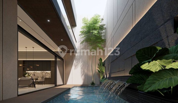 New Private Pool Rumah Pakuwon Indah Area Citraland - Graha Family - Dian Istana - Bukit Darmo Golf 2