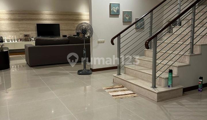 For sale 412 M2 House Diamond Hill Citraland West Surabaya - Corner (East - North) - Asri Park - Tropical Modern Design - 4 Car Carport Garage Spacious 2