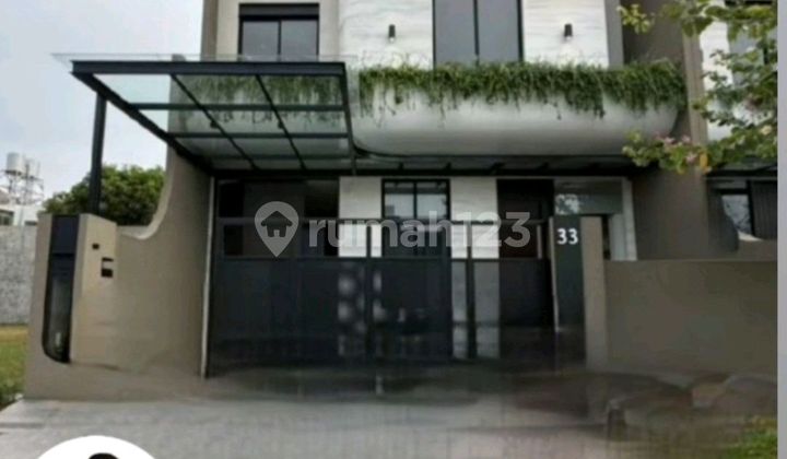 Dijual Rumah Baru Graha Family - Graha Famili Full Furnished Plus Unit Private Lift - Siap Huni Ready - Dekat Pakuwon Mall, Sma Petra 1, Citraland, Dian Istana, Bukit Darmo Golf, National Hospital