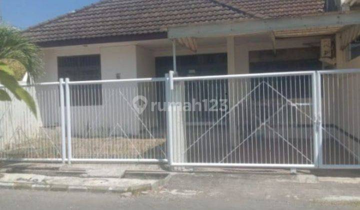 Murah Dijual Rumah Taman Simpang Darmo Permai Selatan - Row Jalan Lebar 3 Mobil - Parkiran Luas 1