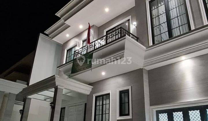 Rumah Mewah Full Furnished Citraland Utama 2