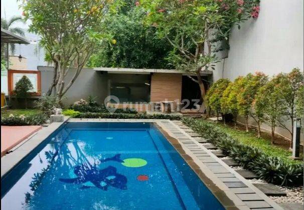 Dijual Rumah Mewah Ada Kolam Renang Pribadi Raffles Garden Citraland Surabaya Barat
