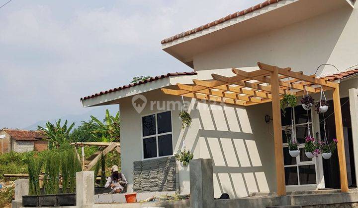 Viral rumah modern  minimalis di bandung aelatan 10