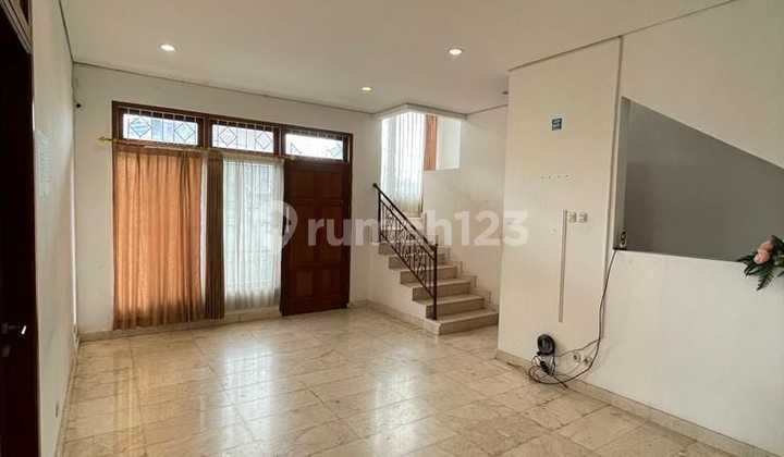 Ready-to-Live House 170Mtr Corner Radio Dalam Kebayoran 2