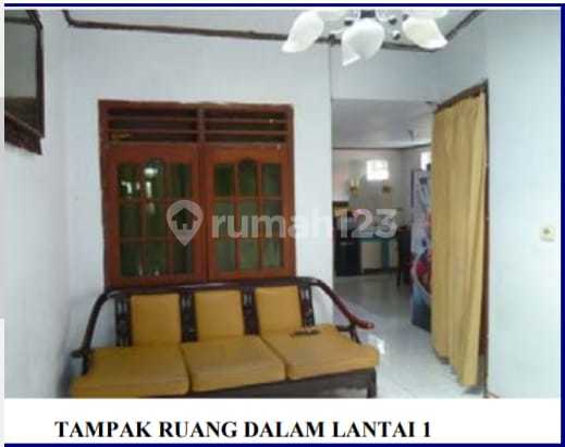 Rumah 2 Lantai Hoek Lokasi Strategis Jatinegara 2