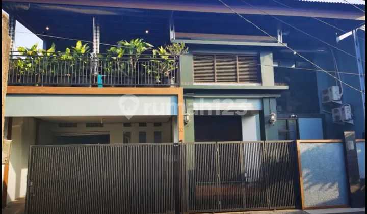 Rumah Rawamangun Ada Kolam Renang Nego Sampai Jadi 2