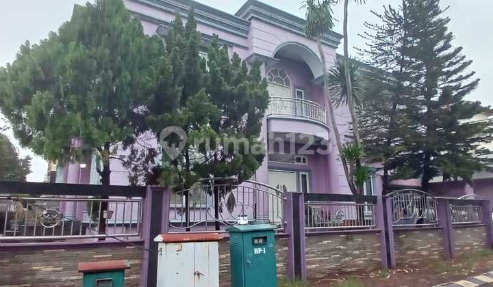 Selling Fast Luxury House Strategic Corner Position Near Buaran Station 2