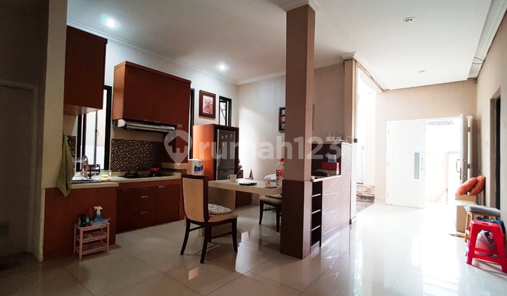 Rumah Cipinang Indah Lokasi Strategis Semi Furnished 2