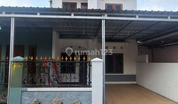 Rumah 2 Lantai Kamar Tidur 4 Dekat Undip Lingkungan Cluster 1