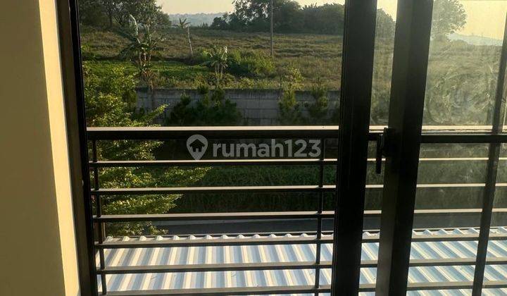 Sewa rumah baru di Citra grand Bagus tanpa perabot 2