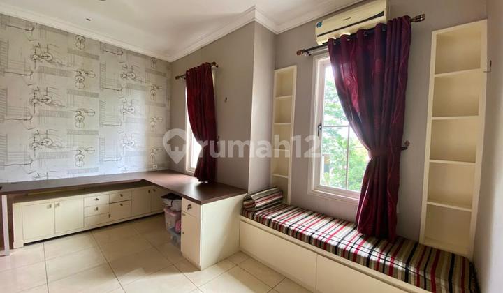 Rumah 3 Lantai Furnished SHM Cluster Onyx Alam Sutera Tangerang 2