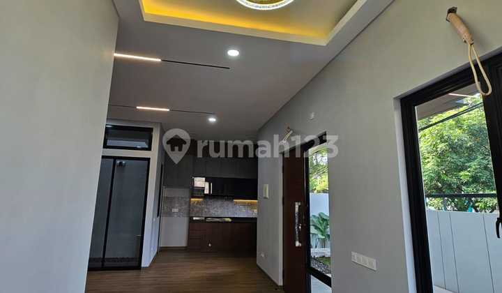 Dijual Rumah Baru Hoek 2 Facade Design di Griyaloka Bsd Tangsel 2