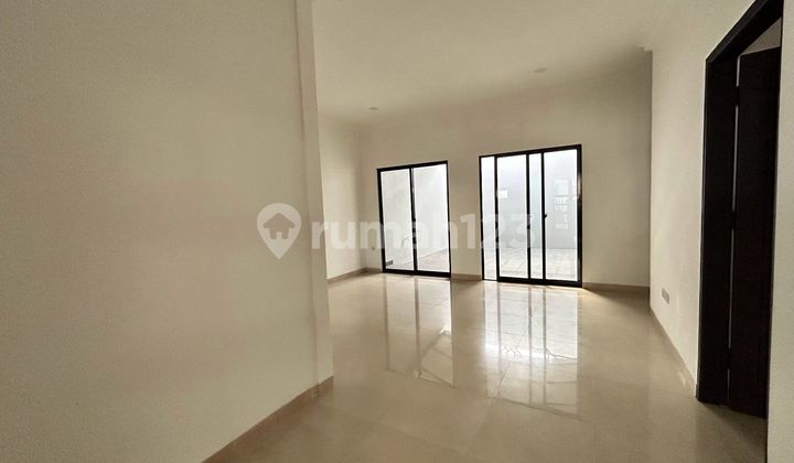 Dijual Rumah Baru 2 Lantai di Vila Melati Mas Tangerang Selatan 2