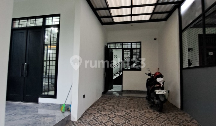 Dijual Rumah Baru Full Furnished SHM Vila Gunung Lestari Dekat Mall Bxchange Bintaro Tangerang Selatan 2