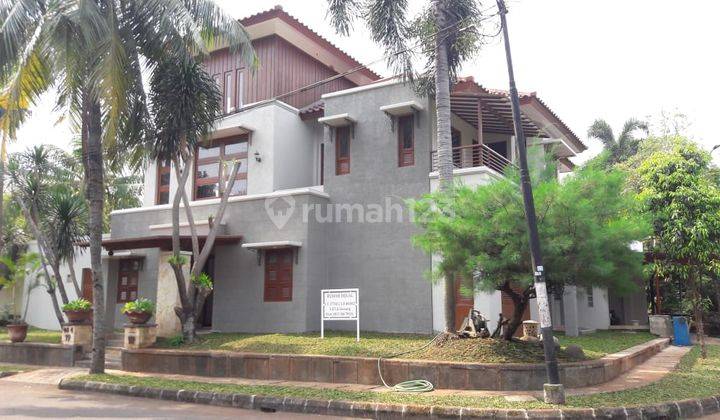 Rumah Hook Private Swimming Pool di Cluster River Park Bintaro Jaya ( TSA) 1