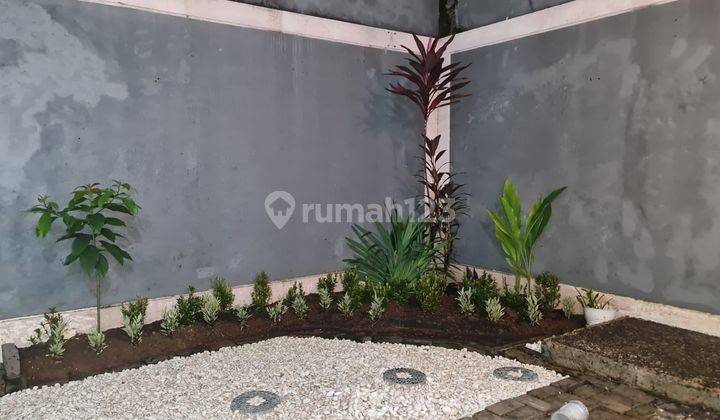 Dijual Rumah Berlokasi Strategis Bagus, Siap Huni di Delatinos Bsd 2