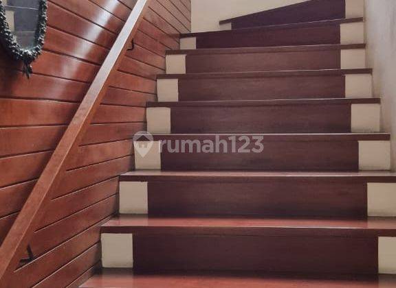 Rumah Hoek Semi Furnished, Bagus Siap Huni di Greencove Bsd 2