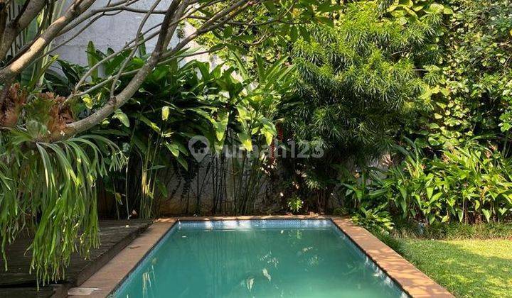 Rumah Nyaman Asri ada Pool di Cilandak Pemai Raya Jakarta selatan ( L14n) 2