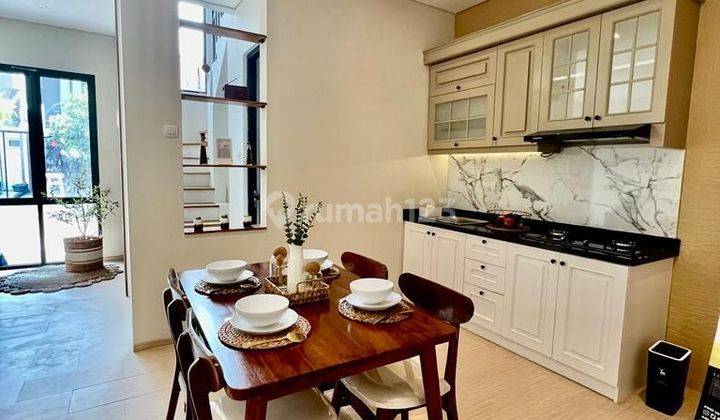 Rumah Baru 2 lantai Modern Minimalis SHM di Neo Catalonia BSD 1