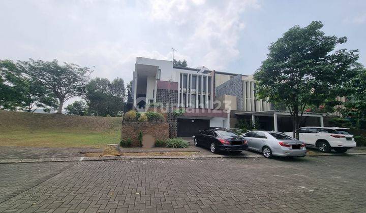 Rumah 2 Lantai Mewah, Lingkungan Asri Di De Park Brassia Bsd City 1