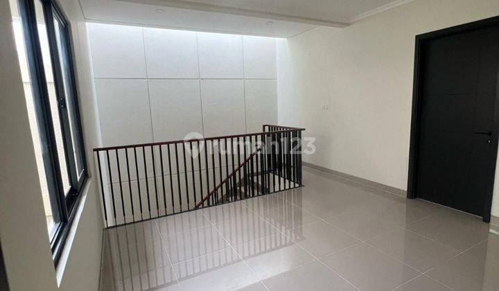 Rumah Baru 2 Lantai di Cluster Carson Summarecon Gading Serpong 2